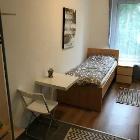 Arbeiterwohnungen Hauptbahnhof *