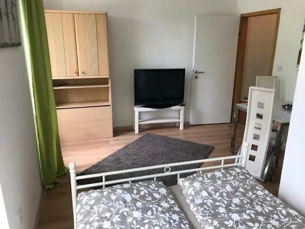 Апартаменты Arbeiterwohnungen Hauptbahnhof *